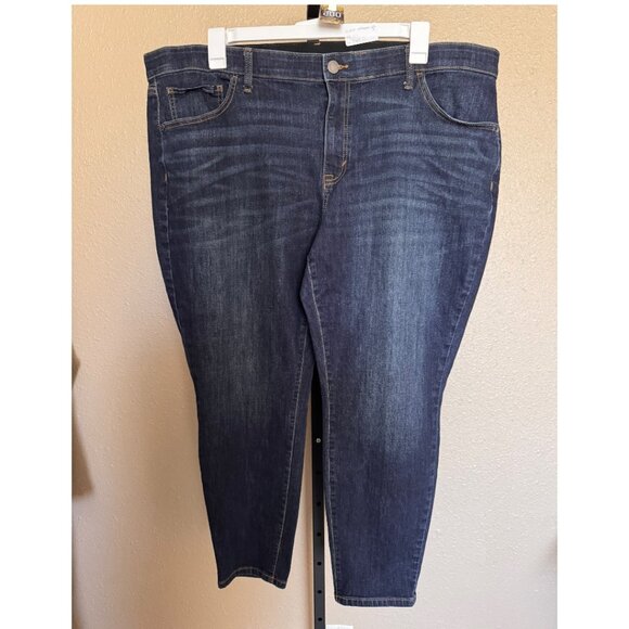 EVRI Women’s Skinny Jeans – Dark Wash, Size 22W - Excellent Preloved Condition - Picture 3 of 6
